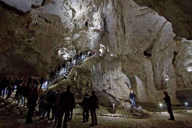peștera cu cristale (2)