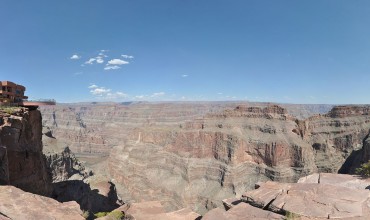 Grand Canyon Skywalk, plimbarea deasupra abisului