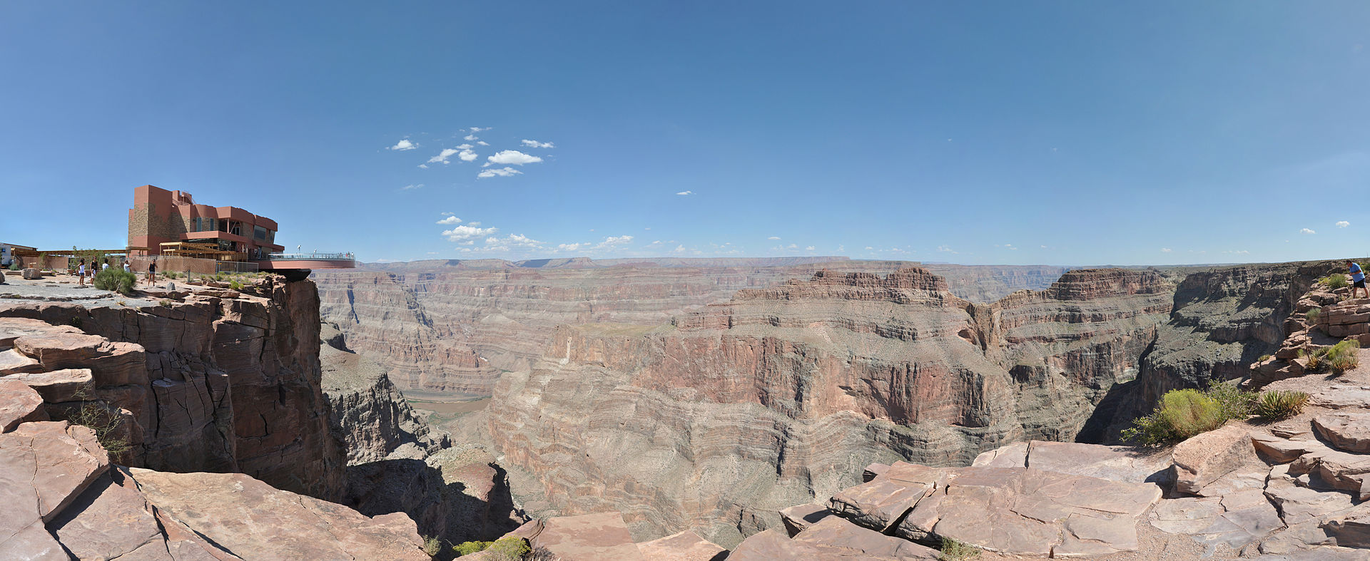 monthly Consultation Insight Grand Canyon Skywalk, plimbarea deasupra abisului