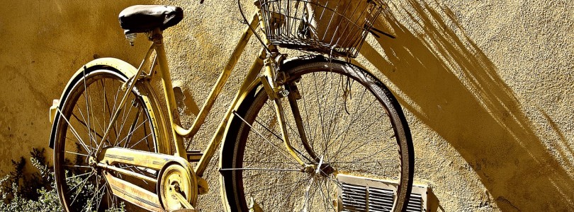 Pe bicicletă. Trasee în Podişul Hârtibaciului – Târnava Mare din Transilvania