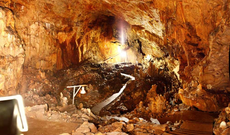 peștera Tăușoare (1)